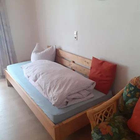 Gaestehaus Goetz סאן בלאסיין